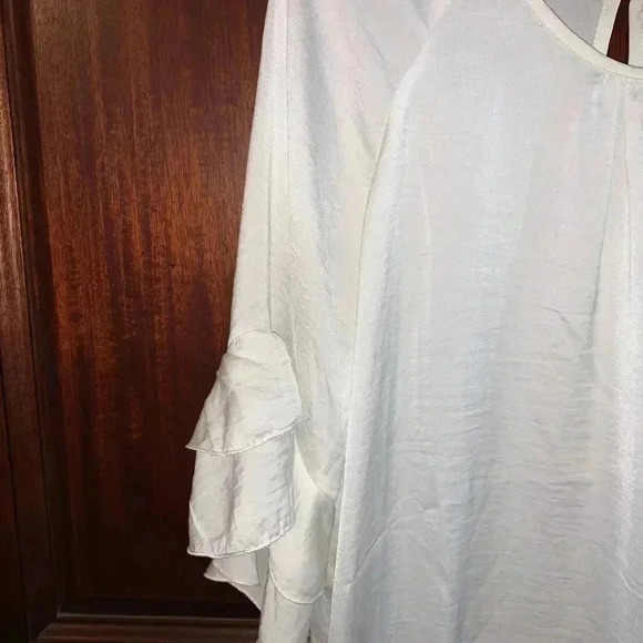 SUZANNE BETRO BLOUSE NWT - Picture 3 of 6